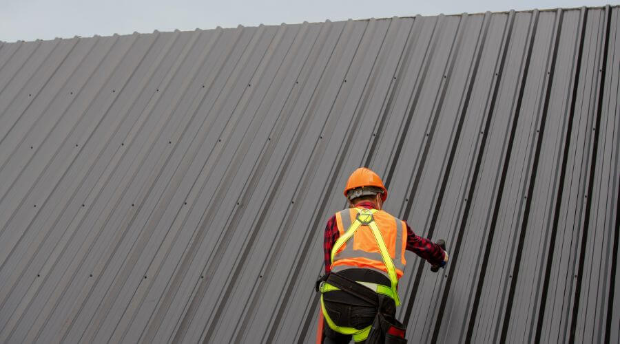 Professional metal roof installation services in Paradise, UT